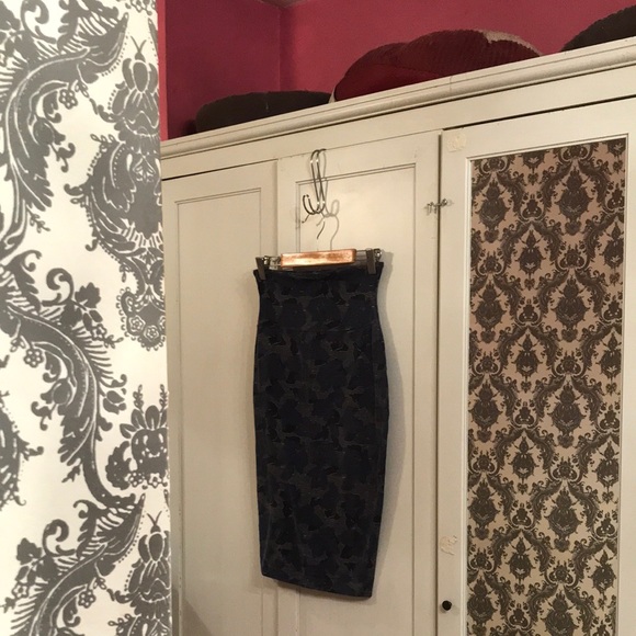Ecote Navy Floral Print High Waisted Pencil Skirt - Picture 9 of 13